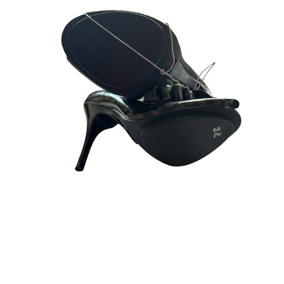 NWT!! Steve Madden Sexy Metallic High Heels - Picture 3 of 4